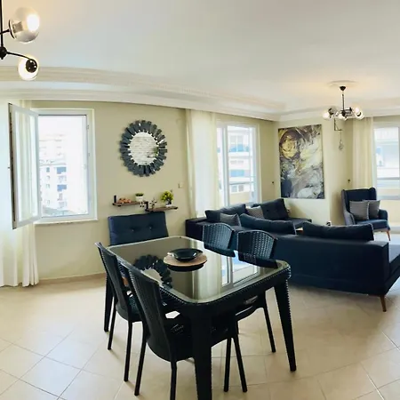 アパート Chez Agus 2br Near The アランヤ